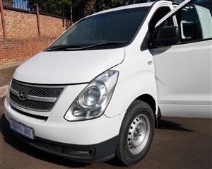 2010 Hyundai H1 2.4 Manual Petrol for Stripping Used Parts