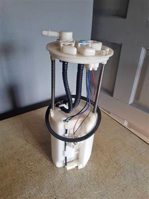 NEW TOYOTA HILUX 2TR ELECTRONIC FUEL PUMP FORSALE