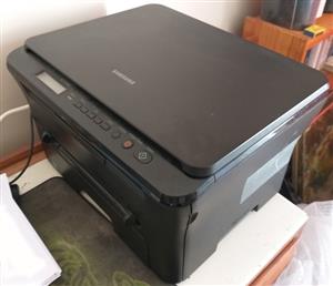 Samsung SCX-4300 Black and white printer/scanner 