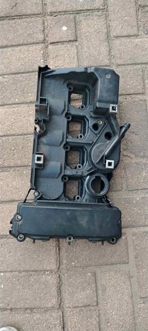 Mercedes Benz M271 Tappet Cover Good Condition 