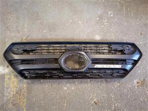 Toyota Rav 4 grille 2019-2020