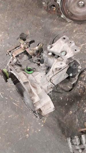 Vw golf 4 (DUU) 1.6 manual AKL gearbox