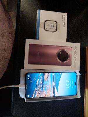 Brand nuwe Honor x9c Ds + Honor watch 2i for sale every thing brand nuwe in box 