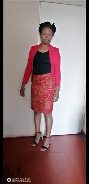 Sweet and caring Zim domestic all rounder, nanny, cook needs stay in or stay out