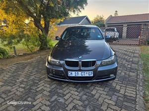 BMW 325i E90 6 Speed Manual Excellent Condition 