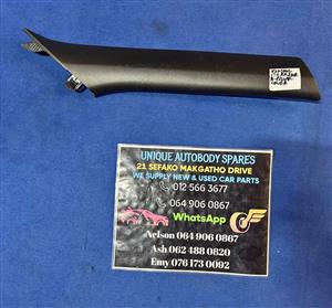 Kia Soul Right Inner A-Pillar Roof Cover Trim