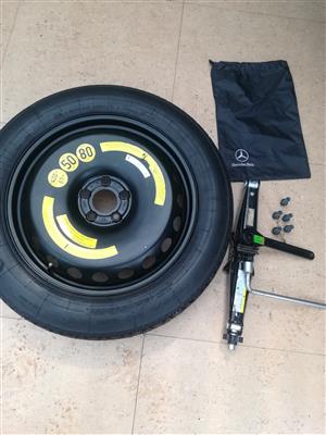 GLC 19 SPACE SAVER SPARE WHEEL AND TOOL KIT & COVER BAG 