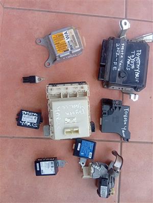 Toyota Yaris complete lockset