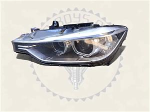 BMW F30 3 SERIES LEFT SIDE XENON HEADLIGHT AVAILABLE FOR SALE IN GOOD CONDITION