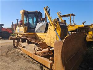 2016 KOMATSU D65EX-16
