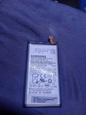 Samsung Galaxy s10 semi used original battery