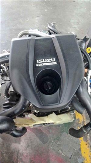 ISUZU 4JK1 COMPLETE ENGINE FOR SALE