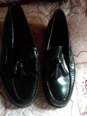 Bass mens shoes size 7
