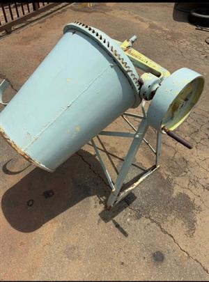 Concrete mixer 