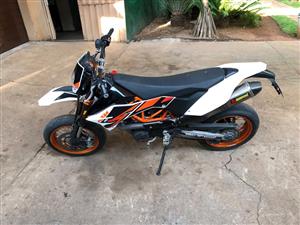 KTM 690 SMC 2014