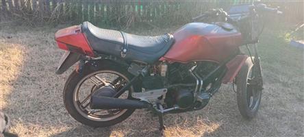 Yamaha xz 550 