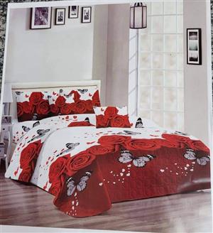 5 pieces bed spreads   Includes  2 std pillow cases  2 conti pillow cases  