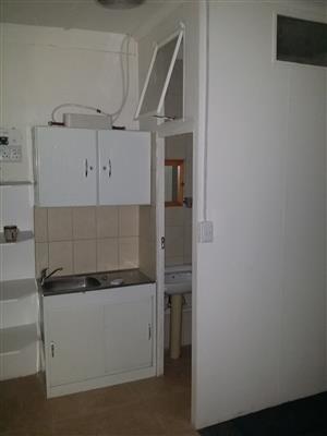 NEAT & AFFORDABLE BACHELOR FLAT – MOVE IN 01 JANUARY 2026