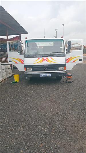 2004 tata 4ton truck 