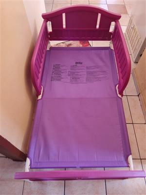 Delta children's bed