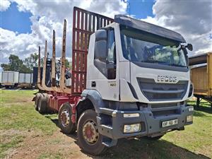 2022 Iveco420 Twinsteer with 12 ton PC120L.8 crane & Logging body truck (8x4)