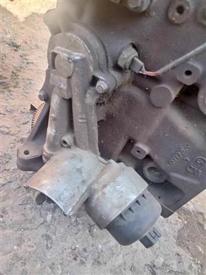 Peugeot 307 10fx oil filter housing