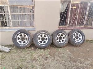 265/75R16 bakkie wheels