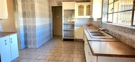 GREAT INVESTMENT OPPORTUNITY AT AN ABSOLUTE GIVEAWAY PRICE!!!