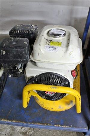 HONDA PETROL CONCRETE VIBRATOR WITH POKER S067435A