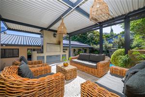 House For Sale in La Lucia