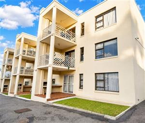Apartment For Sale in Blackheath