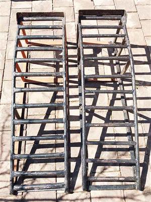 Heavy duty steel ramps