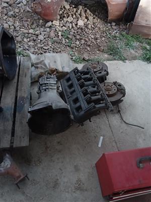 BMW E36 gearbox, hubs, intake with throttle body 