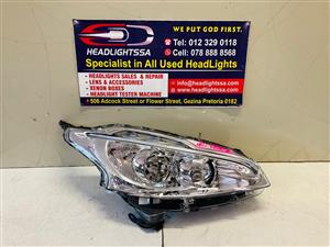 Peugeot 208 right side halogen headlight (2012)