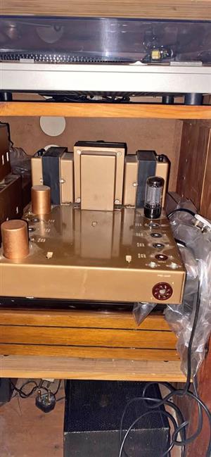 Tube Valve Amplifiers