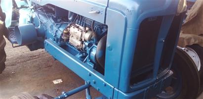 FORDSON MAJOR TRACTOR 