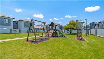 Townhouse For Sale in Montana