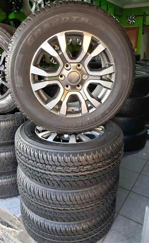 18inch Ford Ranger Wildtrack with brand new 265/60/18 Dunlop Grandtrek A/T set.