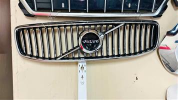 Volvo XC60 grill