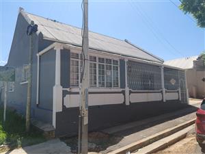 3 bedroom Property in Central