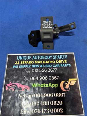 Kia Picanto Right Engine Mounting