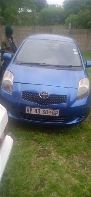Toyota Yaris 2005 model   