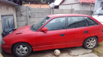 Opel Kadett 1.6i