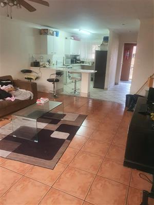 Apartment For Sale in Florida