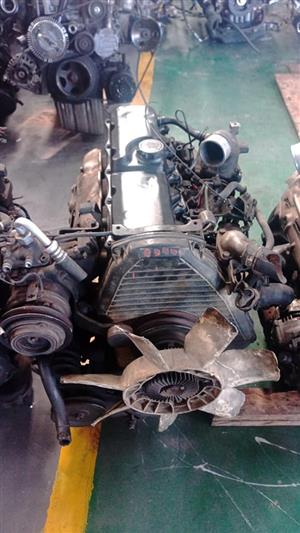 TOYOTA HILUX 2L 2.4 ENGINE FOR SALE