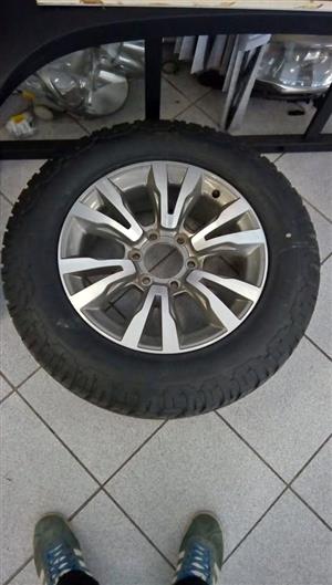 18" Isuzu D-Max/KB original mag with used 255/60/18 tyre to use for spare