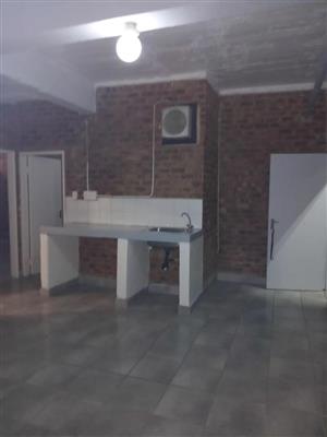 Apartment Rental Monthly in Hillbrow