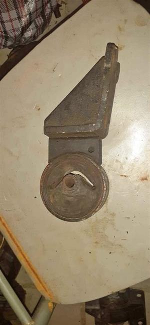 Geely CK Engine Mounting