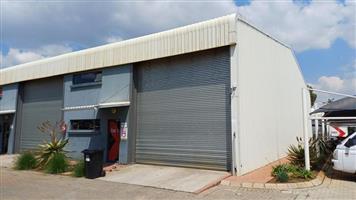 Prime Warehouse / Retail / Office Space to Let in  Lyttelton Manor, Centurion
