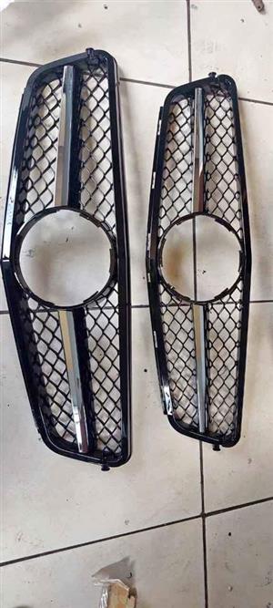 Mercedes  w204 AMG C63 Grill
